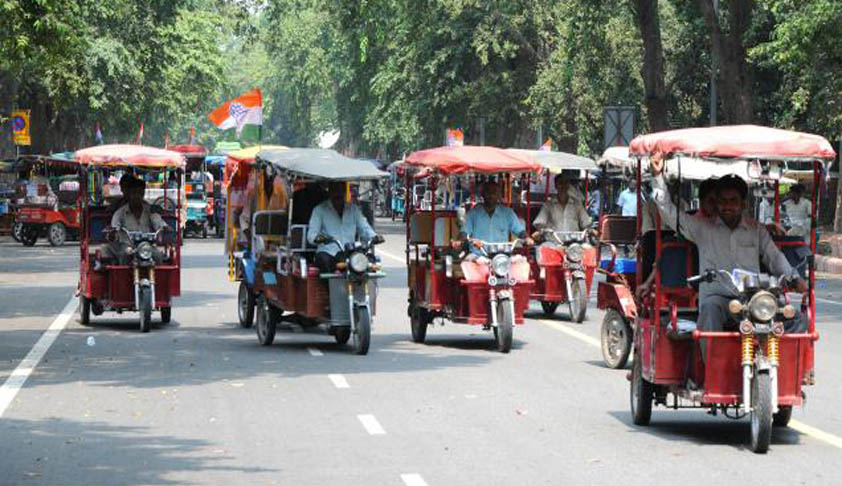 Delhi HC declares E-Rickshaws illegal, ban to continue
