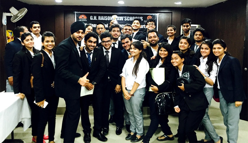 NLIU, Bhopal wins G.H. Raisoni Law School’s 1st National Trial Advocacy Moot Court Competition 2015