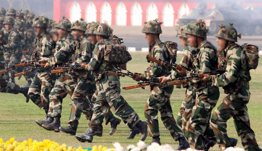 SC gives Centre four months to decide how to ensure the right to franchise of the armed forces personnel and their families [Read Order]