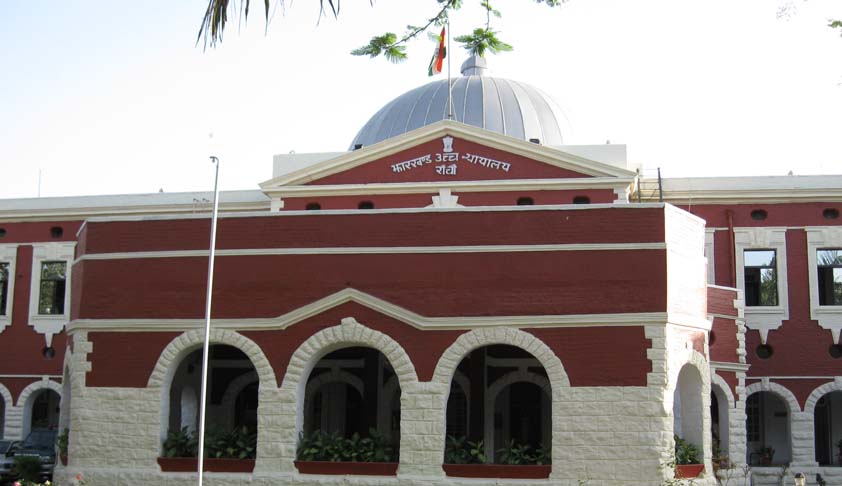 Jharkhand HC takes suo motu cognizance of non-availability of drinking water in prisoners’ ward of Medical Institute [Read Order]