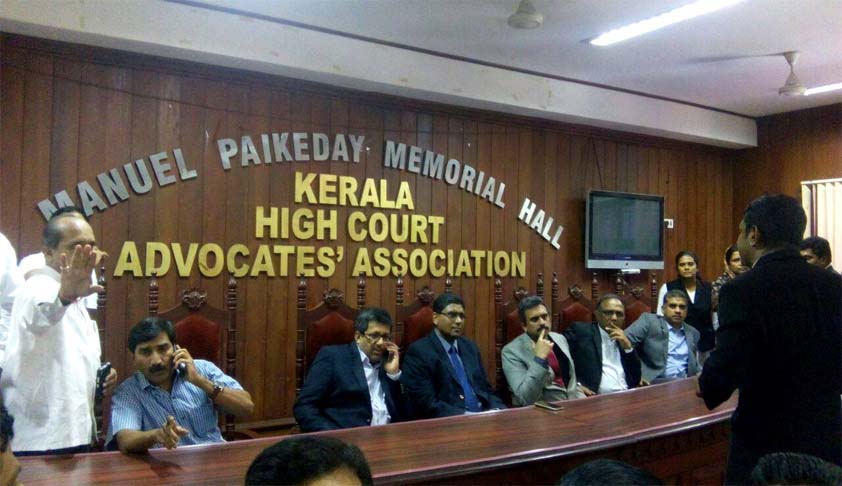 Kerala Lawyers abstain from Court Proceedings for the second day