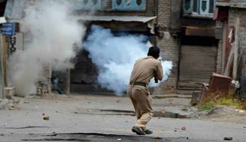 ‘It Is Life And Death Issue’ SC Tells Centre To Find Alternate Of Pellet Guns To Control Mob In J&K