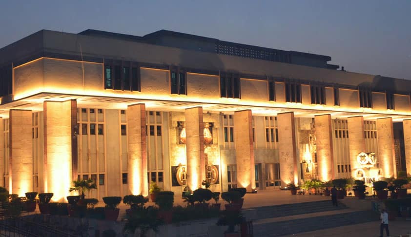 Advocate Sends Representation To Delhi HC ACJ Gita Mittal Against State Filing Writ Under Art 226, Seeks Amendment To HC Rules