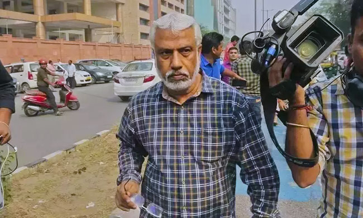 CBI DSP AK Bassi Moves SC Challenging Transfer Order Issued By Interim Chief Nageshwar Rao