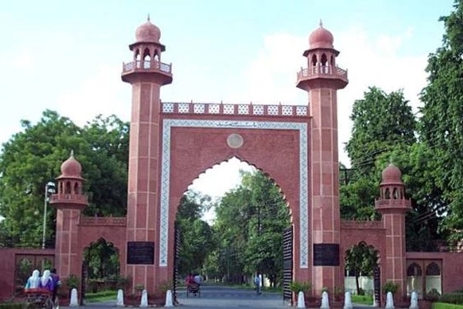 Communal Remarks Against Aligarh Muslim University: Allahabad HC Dismisses Plea By Hindu Mahasabha Leader For Quashing FIR And Stay Of Arrest