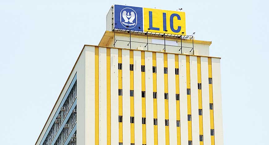 SC Dismisses Moneylife Foundations PIL Against LIC Jeevan Saral Policy