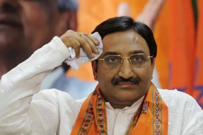 [Ex-CMs Dues] Why Ramesh Pokhriyal Paid Rs 10 Lakh Only When His Dues Were 41 Lakh, Uttarakhand HC Issues Show-Cause Notice To Addl.Secy