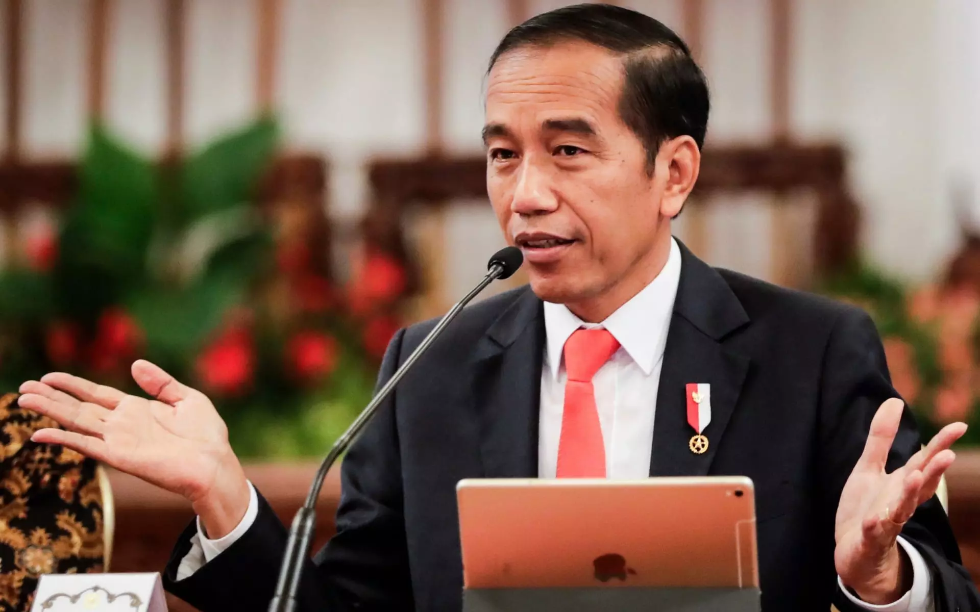 Indonesian President Defers Voting On Bill Which Criminalizes Sex Outside Marriage, Abortion, Gambling, etc