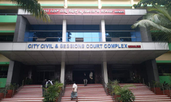 20 Courts Without Judges, One Lift For Seven Floors: Advocates Association Bengaluru To Stage Protest Against Court Administration 20 Courts Without Judges, One Lift For Seven Floors: Advocates Association Bengaluru To Stage Protest Against Court Administration