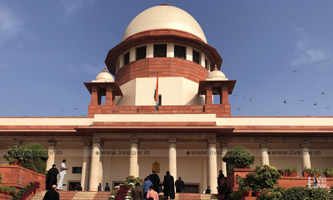SC Starts Helpline For Answering Queries Of Advocates On Records On Mentioning And Listing of Urgent Matters