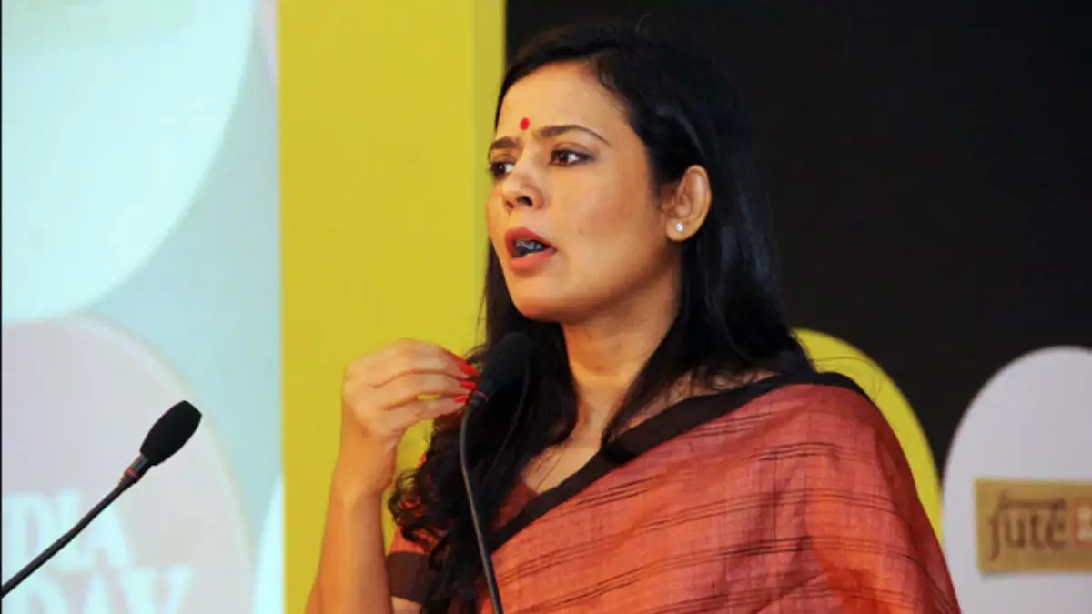 Delhi HC Issues Notice In Plea Moved By Mahua Moitra Against The Summons Issued In a Defamation Case Filed By Zee Media