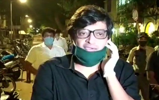 [Breaking] Arnab Goswami Pursuing His Own Agenda : Ex-Cop Files Suit To Restrain Republic TV From Attacking Mumbai Police Over TRP Scam FIR