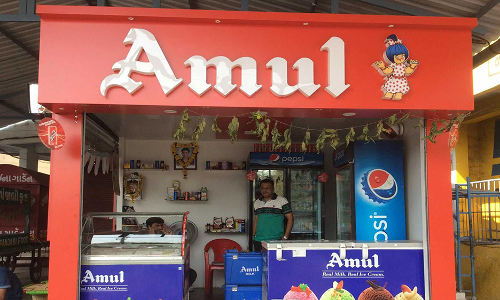 Public Health Prevails Over Commercial Interests: J&K&L High Court Refuses To Quash Prosecution Against Amul Officials In Unsafe Milk Case Public Health Prevails Over Commercial Interests: J&K&L High Court Refuses To Quash Prosecution Against Amul Officials In Unsafe Milk Case
