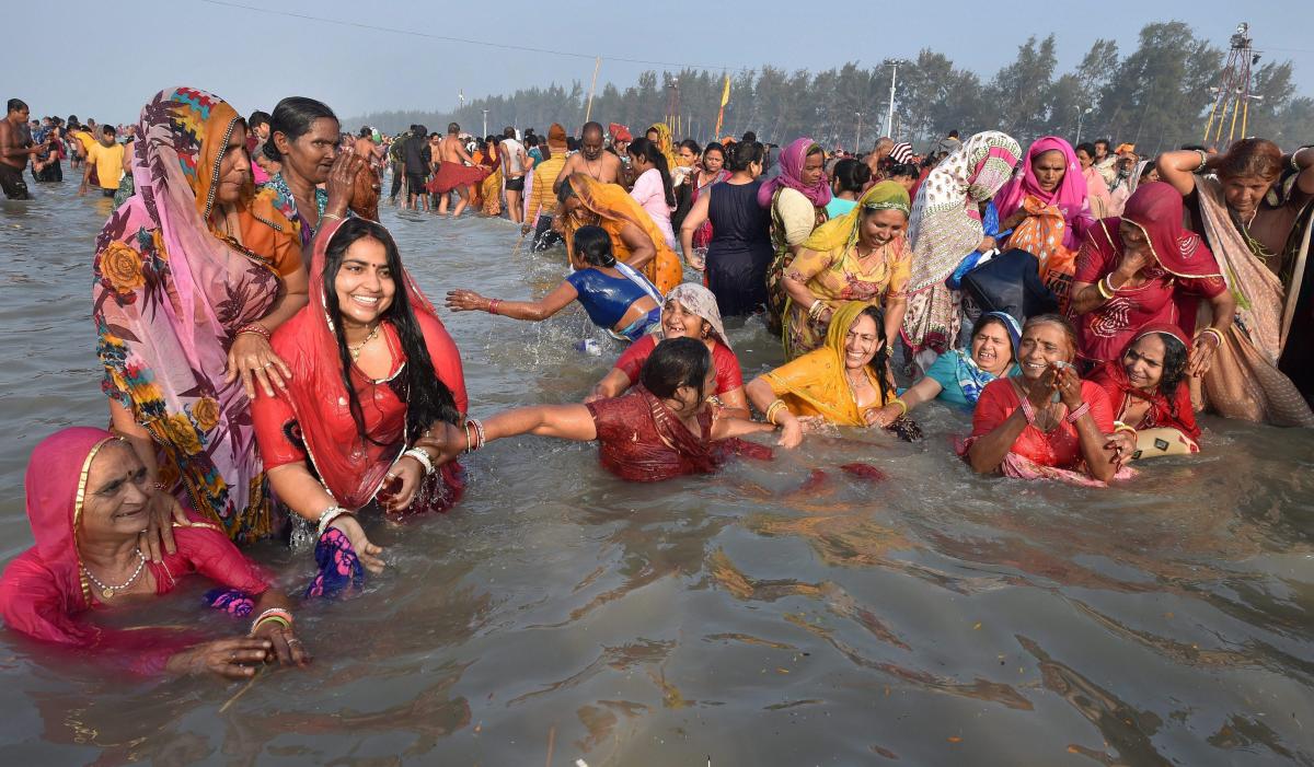 Ganga Sagar Mela: Calcutta High Court Expects State To Decide Viability Keeping In View Public Health & Covid-19 Situation