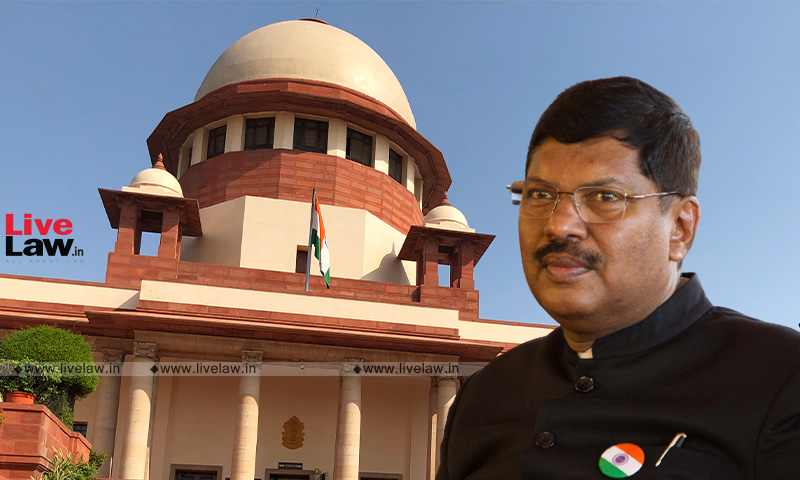 Cant Assume Jurisdiction Of CJI : Supreme Court Vacation Bench Says It Has No Master Of Roster Powers To Allot Cases