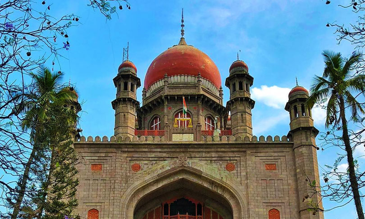 Indramma Atmiga Scheme: Telangana High Court Asks Chief Secretary To Consider Extending Benefit To Municipal Towns At Par With Rural Areas