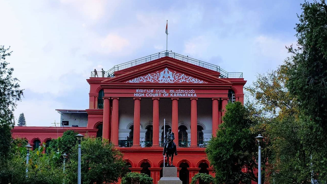 Applications Under Sections 438 And 439 CrPC Not Maintainable For Offences Under Karnataka Protection of Interest of Depositors Act: High Court
