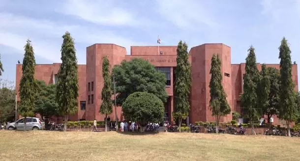 High Court Stays Decision Of National Commission For Scheduled Castes To Replace HOD Surgery In Jammu Govt Medical College