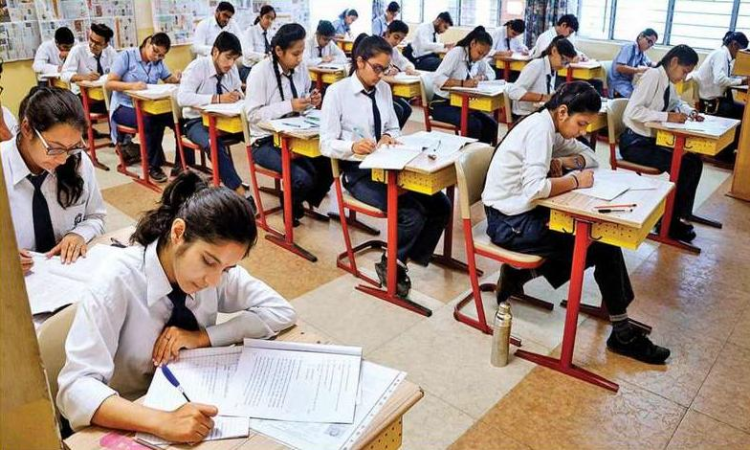 'Students Need A Break': Kerala High Court Refuses To Extend Interim Order Allowing Vacation Classes; Refers Matter To Division Bench - Vimarsana News