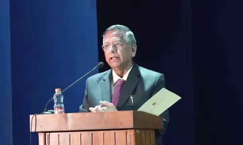 CJI DY Chandrachud Releases AG Venkataramanis Poetry Collection “Roses Without Thorns”