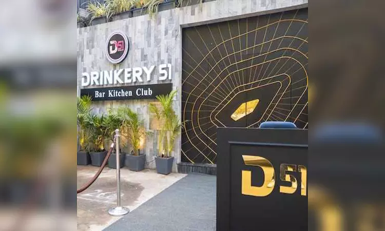 Charging More Than MRP For Water Bottles Prohibited Under Legal Metrology Rules And CPA, Punjab State Commission Holds Drinkery 51 Bar Liable Charging More Than MRP For Water Bottles Prohibited Under Legal Metrology Rules And CPA, Punjab State Commission Holds Drinkery 51 Bar Liable