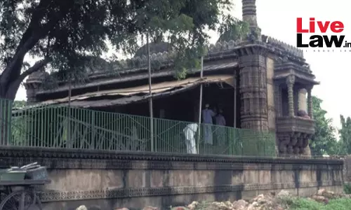 Desecration Of PIL Rules: Gujarat High Court Slaps ₹10 Lakh Costs On Litigant Claiming Encroachment Of Protected Mosque