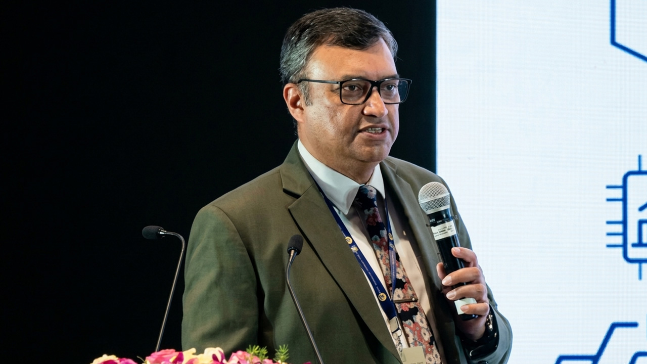 Many Good Lawyers Refuse Judgeship Since Pay Is Not Sufficient : Justice Dipankar Datta