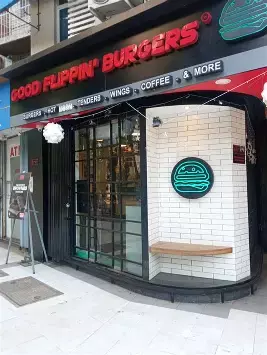 Delhi Consumer Commission Issues Bailable Warrant Against Good Flipping Burgers Official For Non-Compliance Of Order