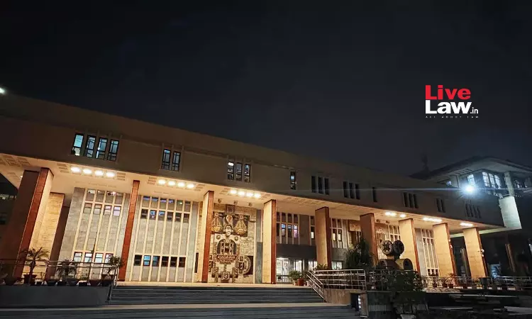 Delhi High Court Restricts Entry Of Law Interns To Senior Batches Delhi High Court Restricts Entry Of Law Interns To Senior Batches