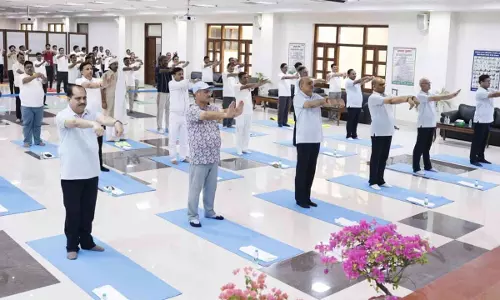 Allahabad High Courts Lucknow Bench Organises Special Yoga Session To Mark 12th International Yoga Day