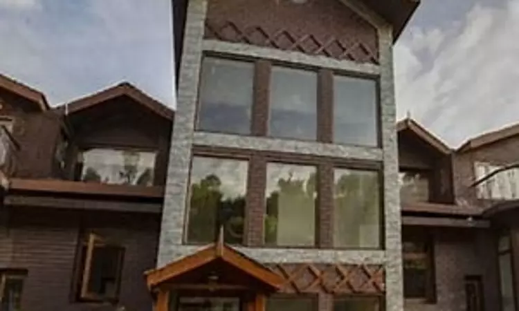 Hotel Liable For Guests Injury Caused By Unsafe Premises, Hospitality Providers Must Ensure Guests Safety: Chandigarh Consumer Commission Hotel Liable For Guests Injury Caused By Unsafe Premises, Hospitality Providers Must Ensure Guests Safety: Chandigarh Consumer Commission