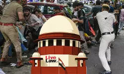 Supreme Court Bar Bodies Condemn Delhi Police Action Against Student Protesters, Seek Independent Probe Supreme Court Bar Bodies Condemn Delhi Police Action Against Student Protesters, Seek Independent Probe