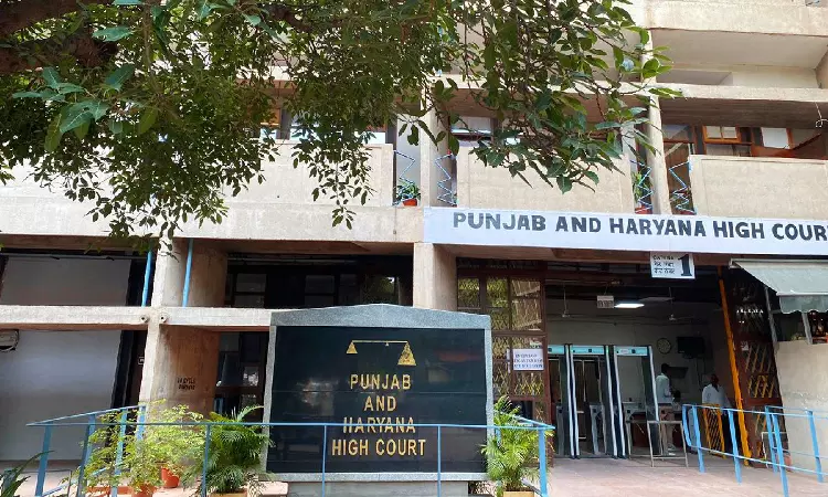 Arrest Memo Cant Be Equated With Grounds Of Arrest: P&H High Court Grants Bail To Woman Booked In Heroin Smuggling Case Arrest Memo Cant Be Equated With Grounds Of Arrest: P&H High Court Grants Bail To Woman Booked In Heroin Smuggling Case