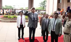 Allahabad High Court Lucknow Bench Marks 80th Independence Day With Flag Hoisting, Tributes To Mahatma Gandhi Allahabad High Court Lucknow Bench Marks 80th Independence Day With Flag Hoisting, Tributes To Mahatma Gandhi