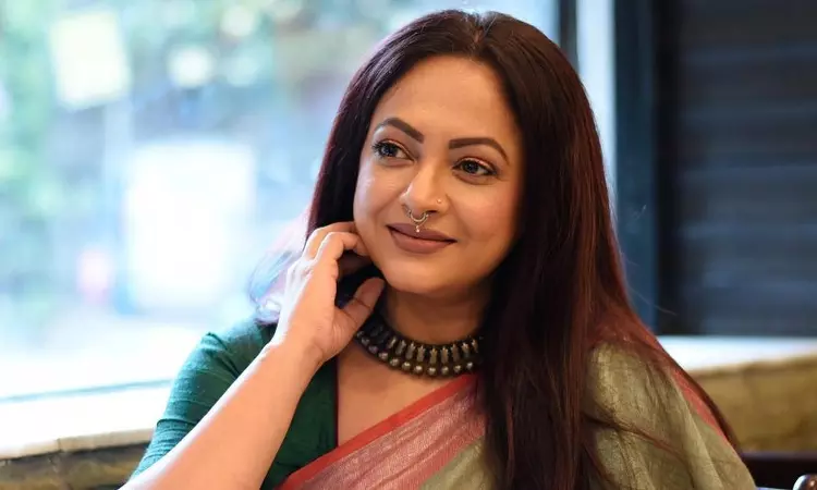 Actress Sreelekha Mitra Moves Calcutta High Court Against FIRs For Allegedly Holding Objectionable Poster Of PM Modi At CJP Rally Actress Sreelekha Mitra Moves Calcutta High Court Against FIRs For Allegedly Holding Objectionable Poster Of PM Modi At CJP Rally