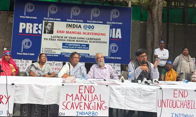 Jurists, Activists Appeal To End Manual Scavenging; Harrowing Testimonies Shared Jurists, Activists Appeal To End Manual Scavenging; Harrowing Testimonies Shared