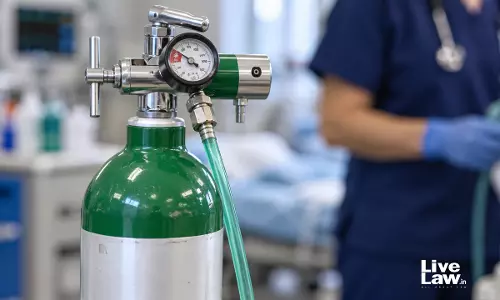 Bombay High Court Refuses To Quash FIR Against Doctors Booked For Switching Off Oxygen Supply Bombay High Court Refuses To Quash FIR Against Doctors Booked For Switching Off Oxygen Supply