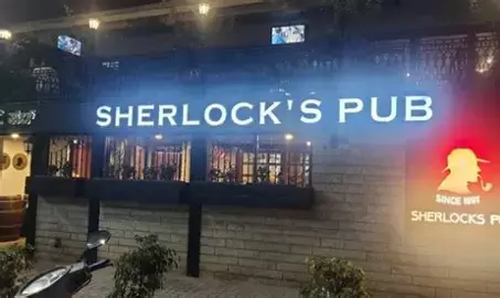 “Service Charge Is Voluntary, Cannot Be Forced”: Bengaluru Consumer Commission Holds Sherlocks Pub Liable