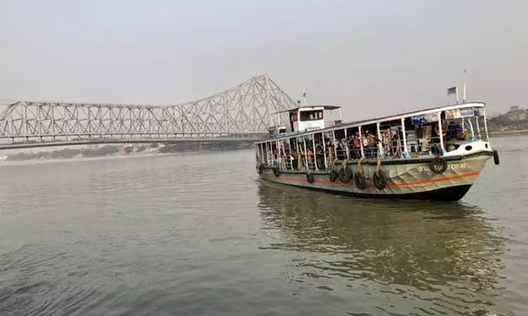 Bengal Panchayat Bodies Can Auction Ferry Ghats; Hereditary Boatmens Societies Have No Automatic Preference: Calcutta High Court
