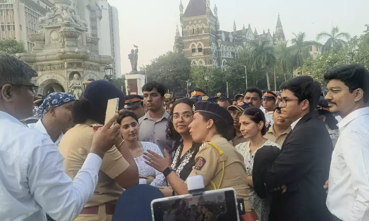 Bombay High Court Seeks State Response On Plea Alleging Illegal Mumbai Police Detentions During Anti-CEC Protests
