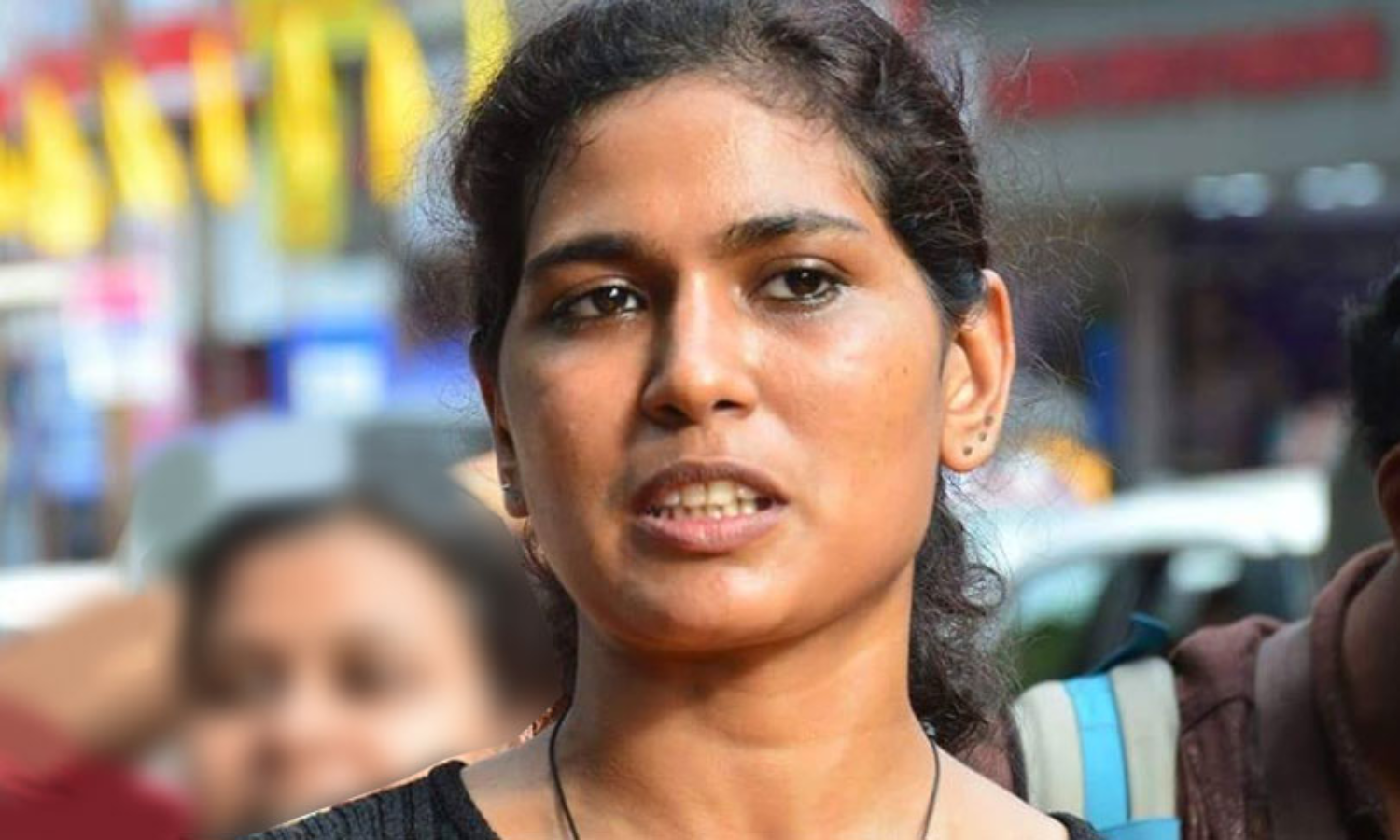 BodyArtandPolitics: Activist Rehana Fathima Moves Kerala HC Seeking  Anticipatory Bail In A Case For Allegedly Using Children To Paint Her Semi  Naked Body And Circulating The Video