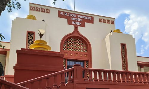 Higher Officials Never Come Up With Pay, Promotion Issues; Why Are Class III & IV Employees Victimised? MP High Court Asks Cabinet To Intervene