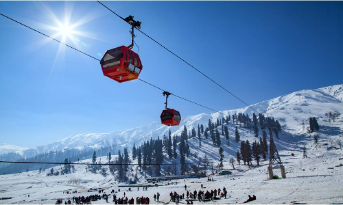 Srinagar Court Summons Designers, ELLE Magazine In Complaint Over Gulmarg Fashion Show